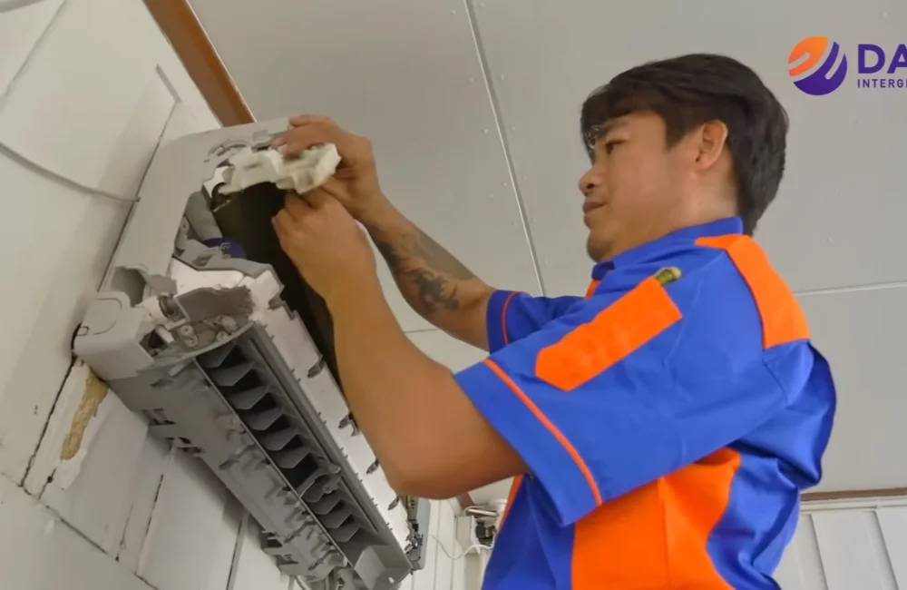 ถอดแอร์บ้าน